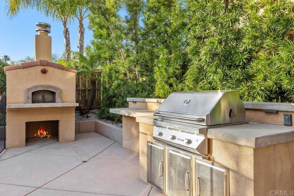 Escondido, CA 92027,2660 Pummelo CT