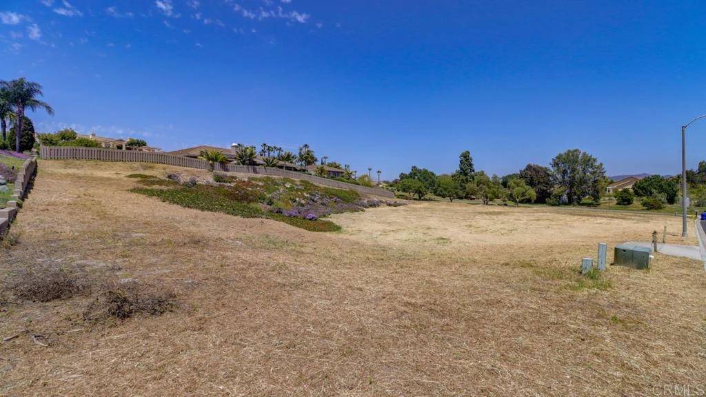 Vista, CA 92081,0 Altamira Court
