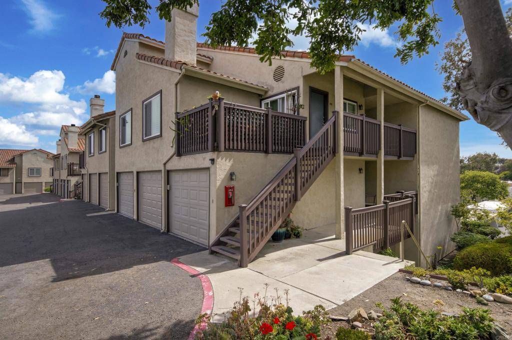 Carlsbad, CA 92009,7753 Caminito Encanto #102