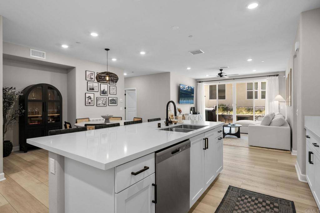 San Diego, CA 92126,7902 Belluno WAY