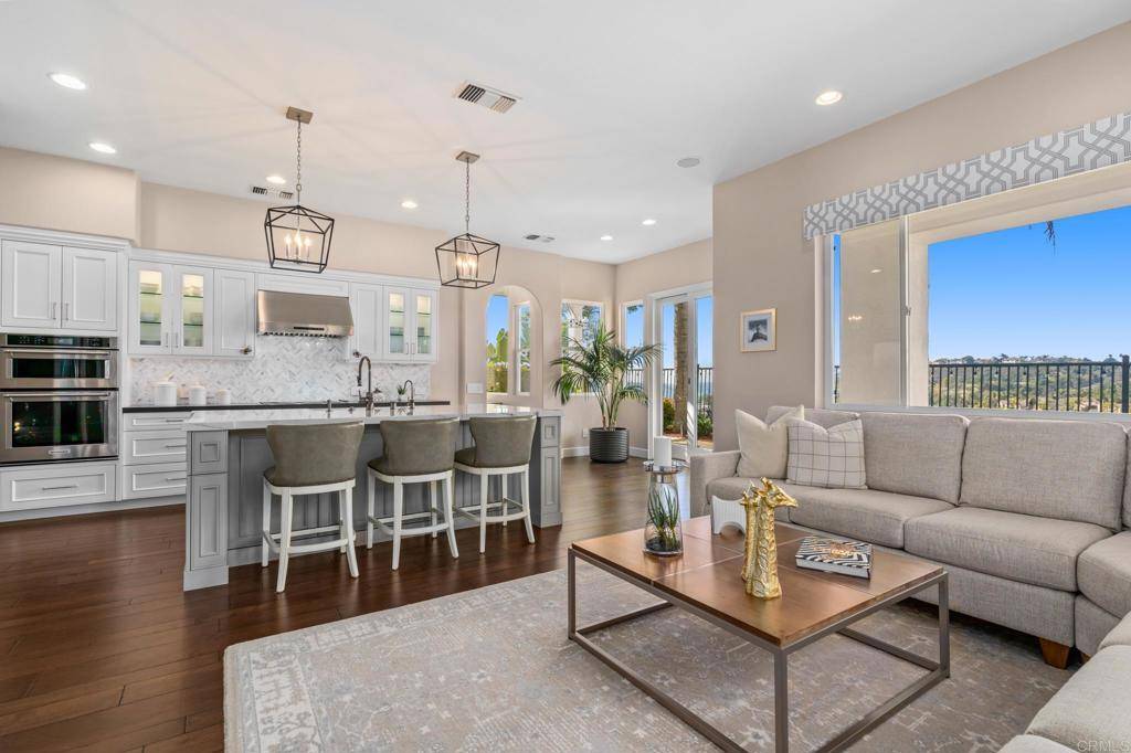 Carlsbad, CA 92009,6281 Paseo Privado