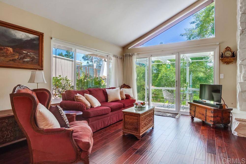 San Marcos, CA 92078,1129 La Casa