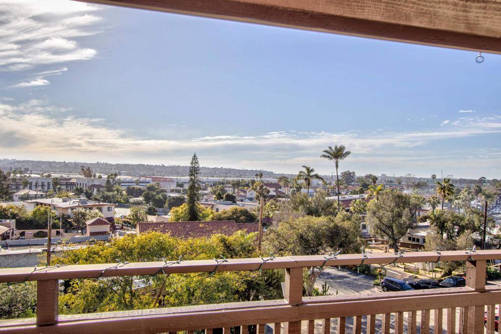 San Diego, CA 92110,4034 Ampudia ST