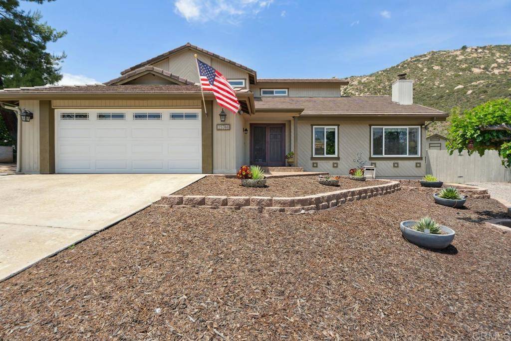Ramona, CA 92065,25744 Caryn Ct.