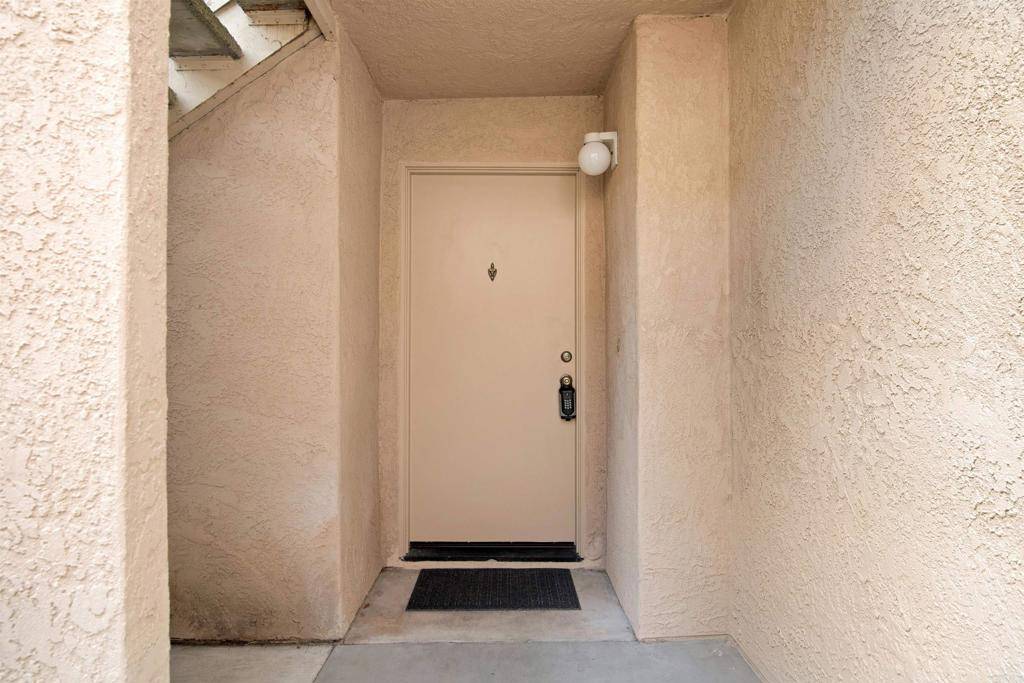 Rancho Bernardo (san Diego), CA 92127,11215 Avenida De Los Lobos #F