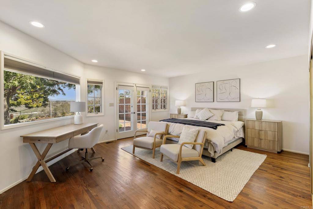 Del Mar, CA 92104,1449 Crest Rd
