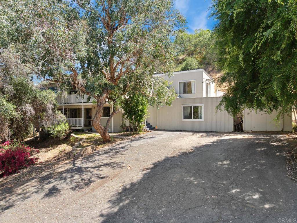 Escondido, CA 92027,1529 Cloverdale RD