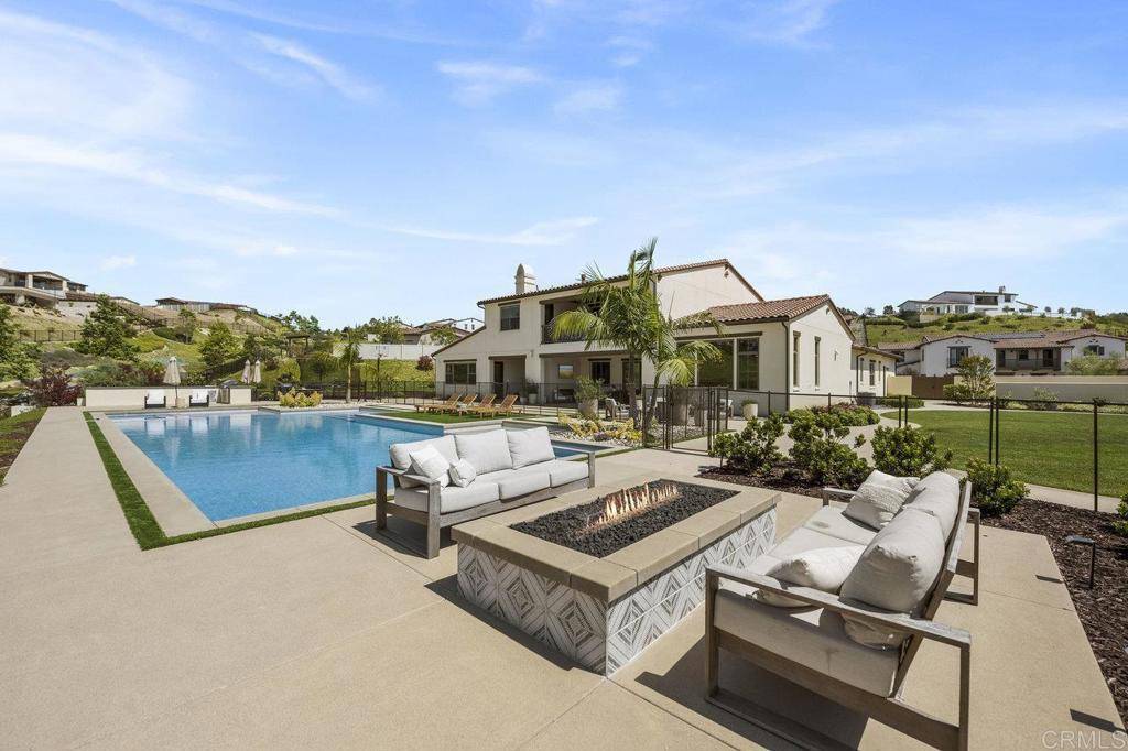 San Diego, CA 92127,16429 Crescent Creek DR