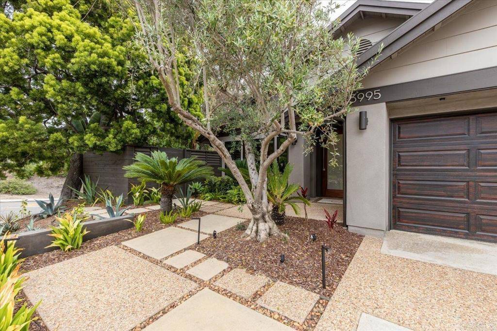 San Diego, CA 92130,3995 Cypress Del Mar