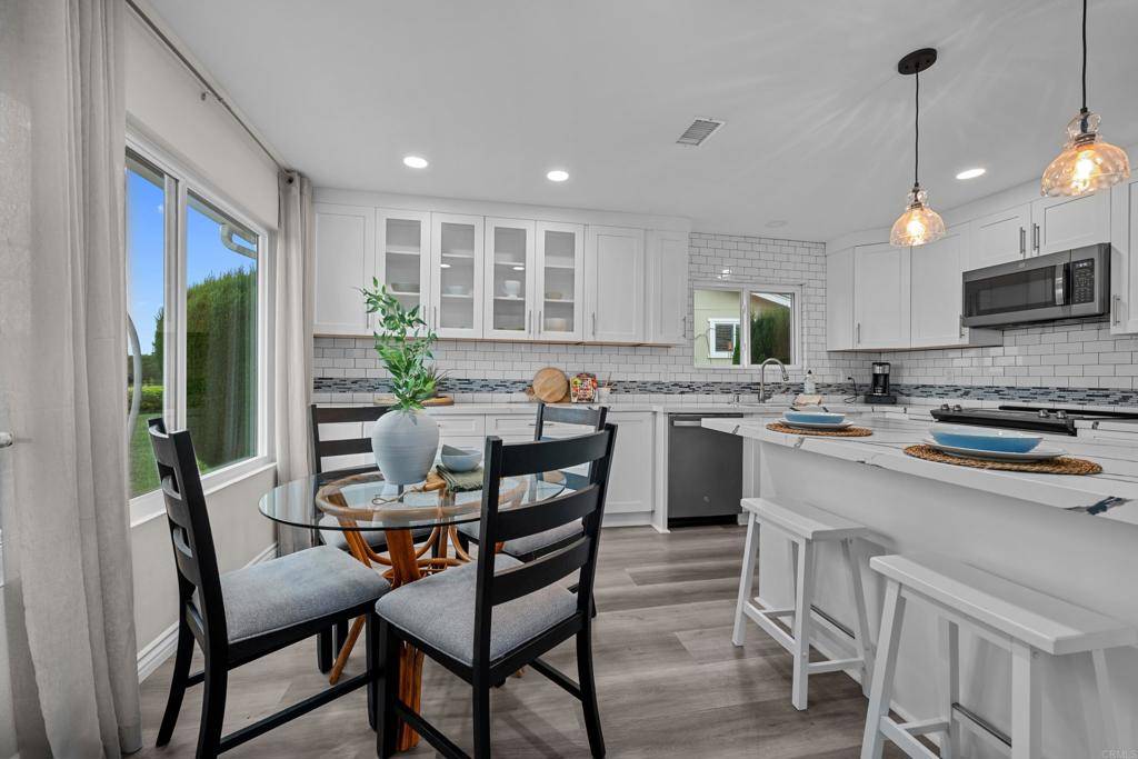Oceanside, CA 92057,4302 Dowitcher WAY
