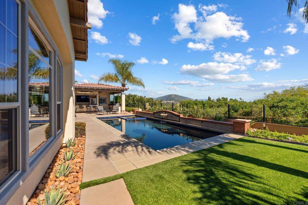 Carlsbad, CA 92009,6937 CORTE LANGOSTA
