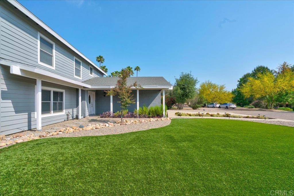 Ramona, CA 92065,24920 Via Lopez CT