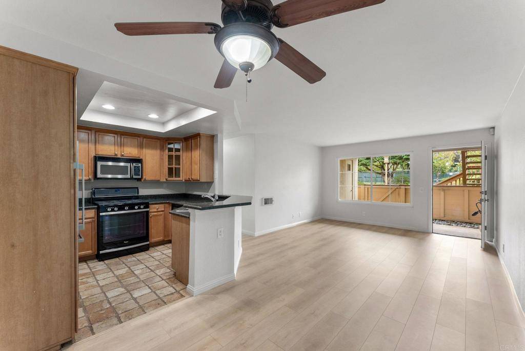 San Diego, CA 92130,12590 Carmel Creek RD #1