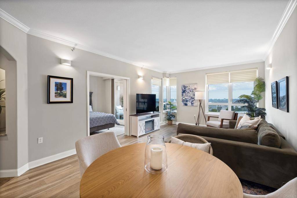 San Diego, CA 92122,3890 Nobel DR #1505