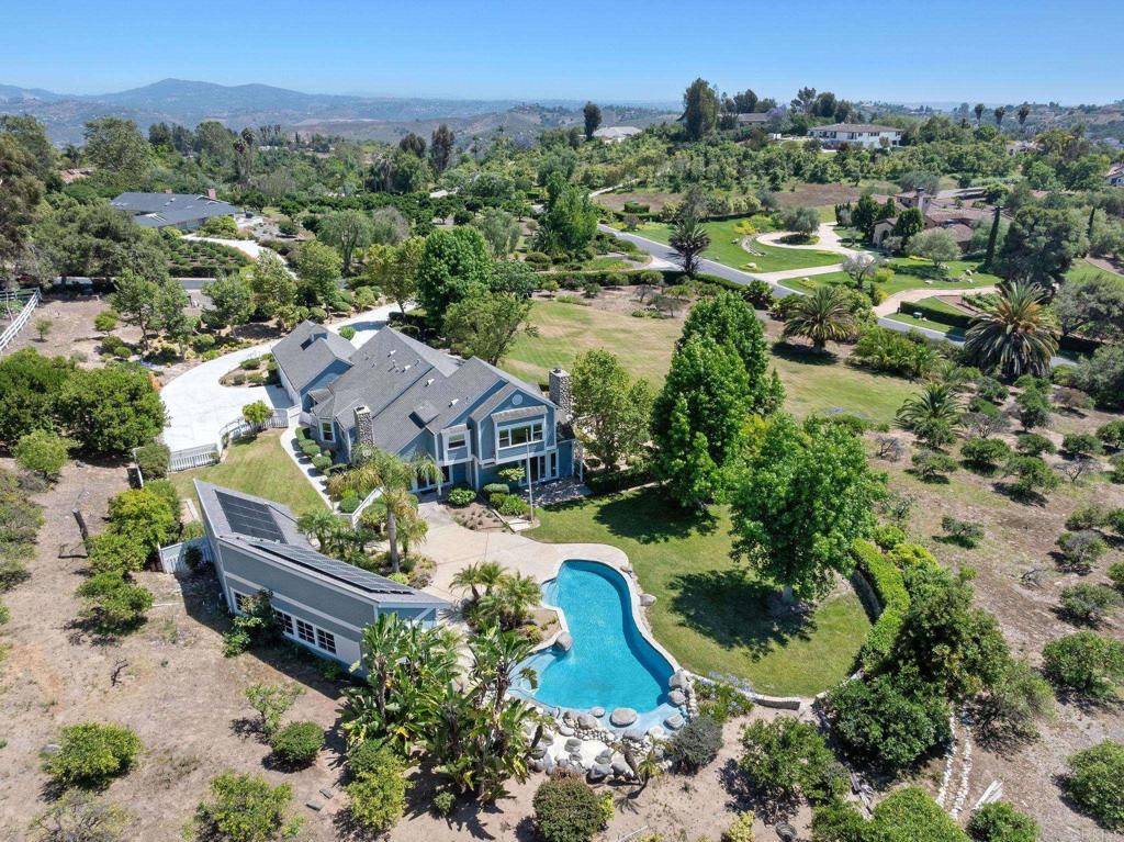 Fallbrook, CA 92028,18 Gateview DR