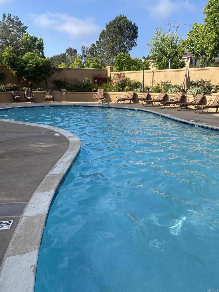San Diego, CA 92130,12372 Carmel Country RD #202