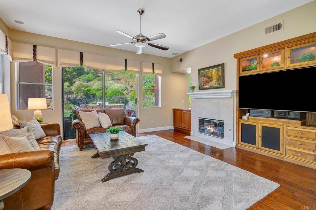 Escondido, CA 92029,282 Camino Del Postigo