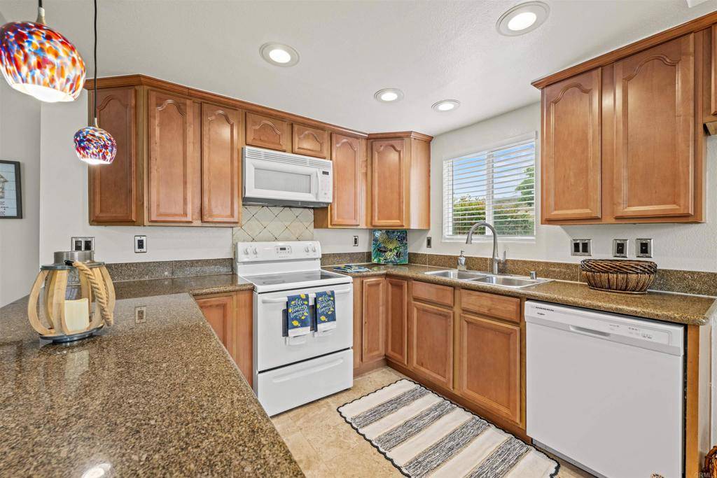 Bonsall, CA 92003,31916 Del Cielo Este #38