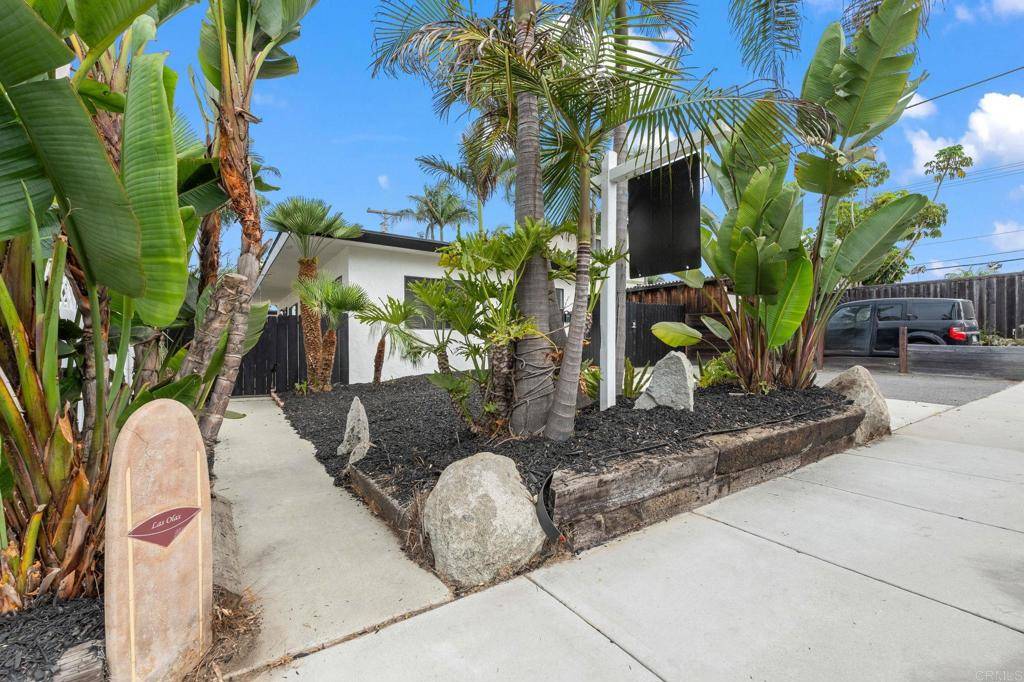 Carlsbad, CA 92008,152 54 Redwood AVE