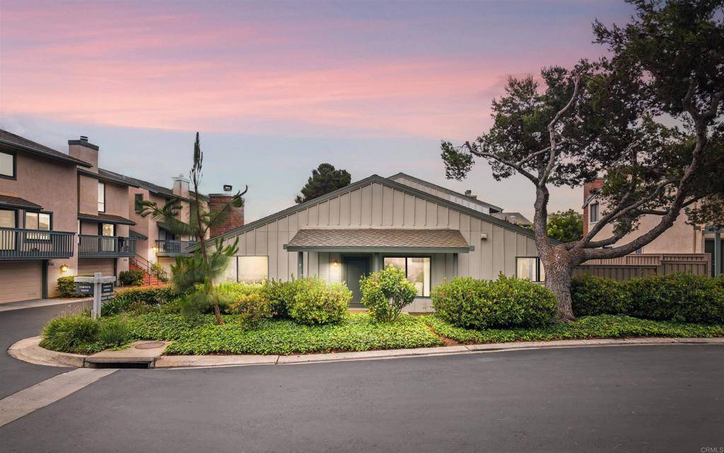 La Jolla, CA 92037,8278 Caminito Modena