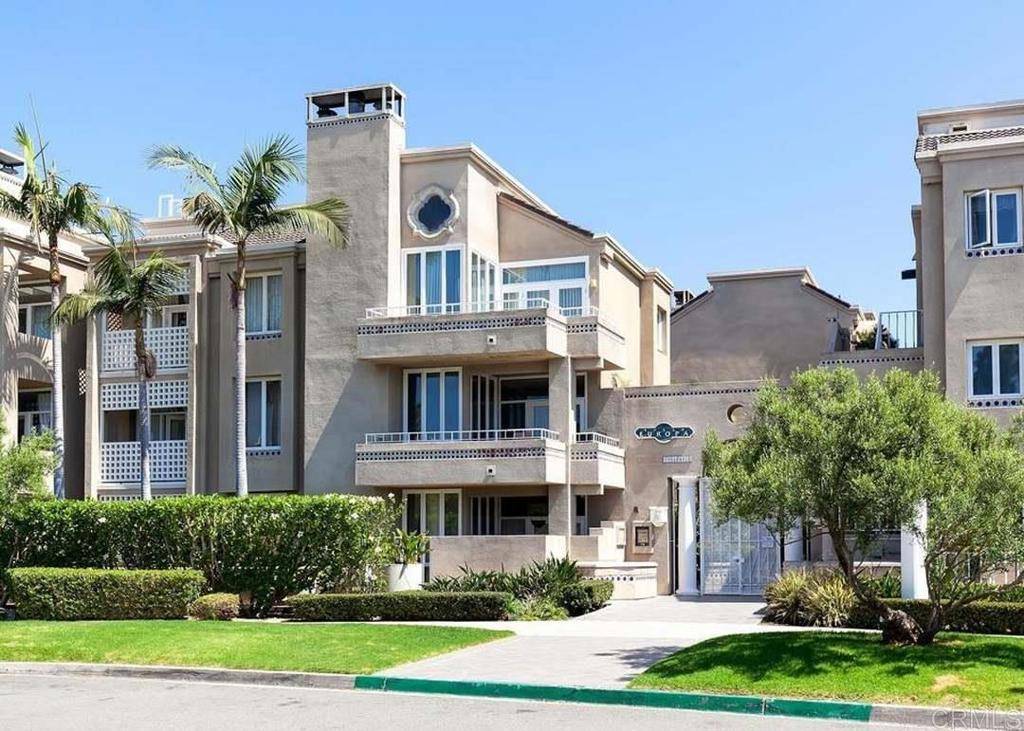 San Diego, CA 92122,3998 Nobel DR #302