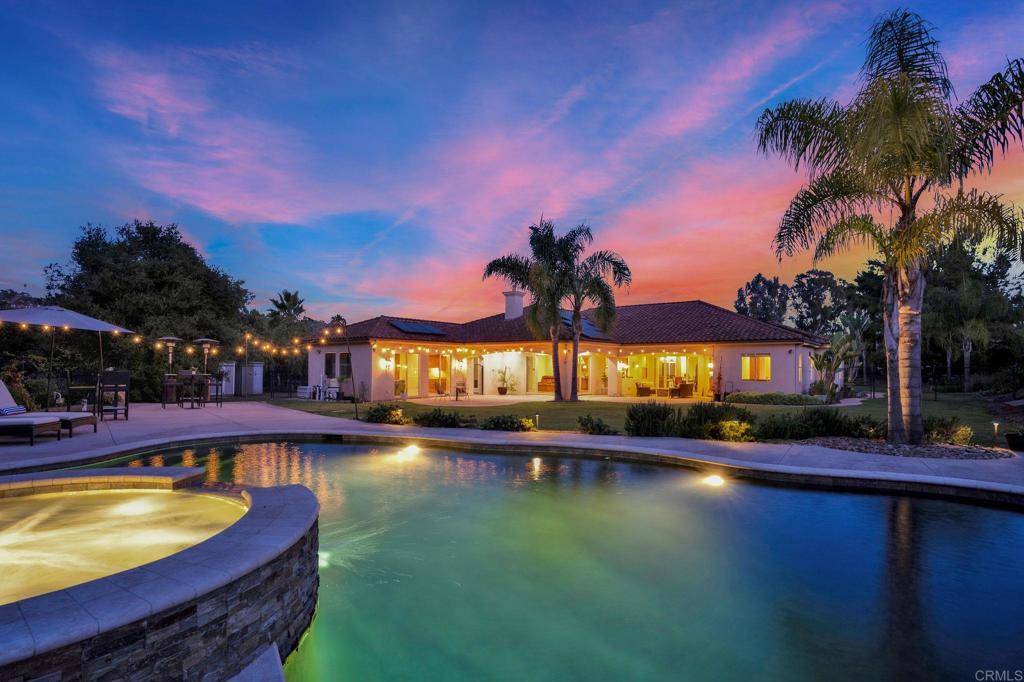 Vista, CA 92084,2050 Buena Village Dr