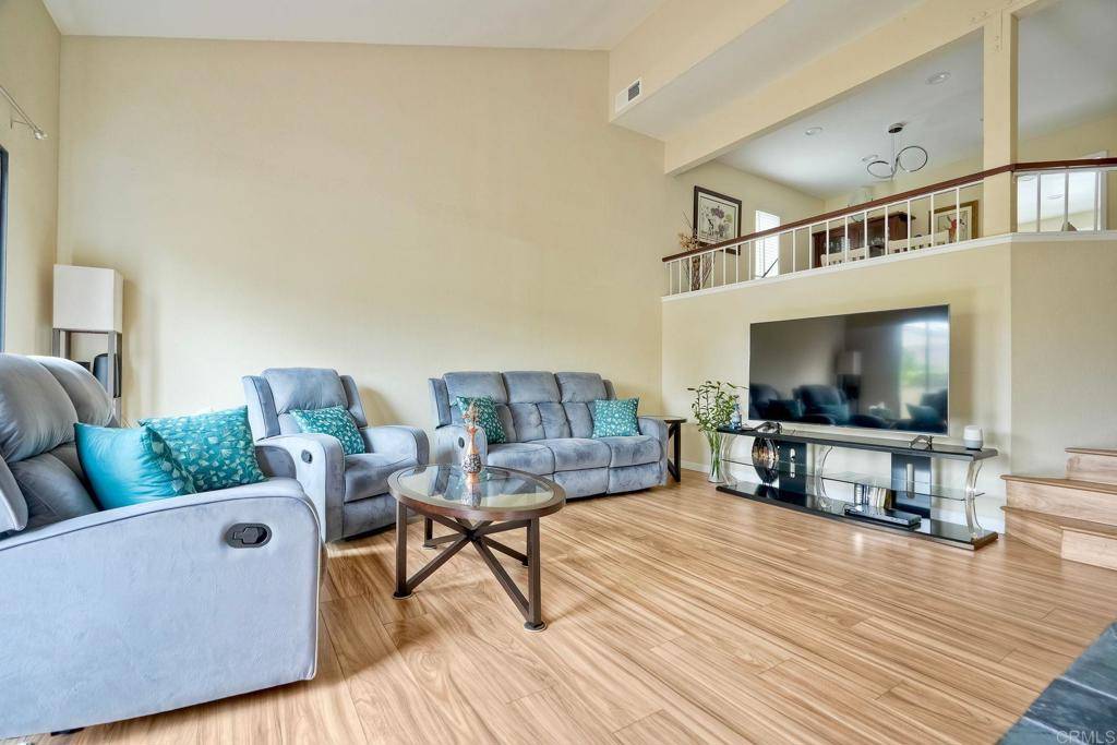 La Jolla, CA 92037,3304 Caminito Eastbluff #143