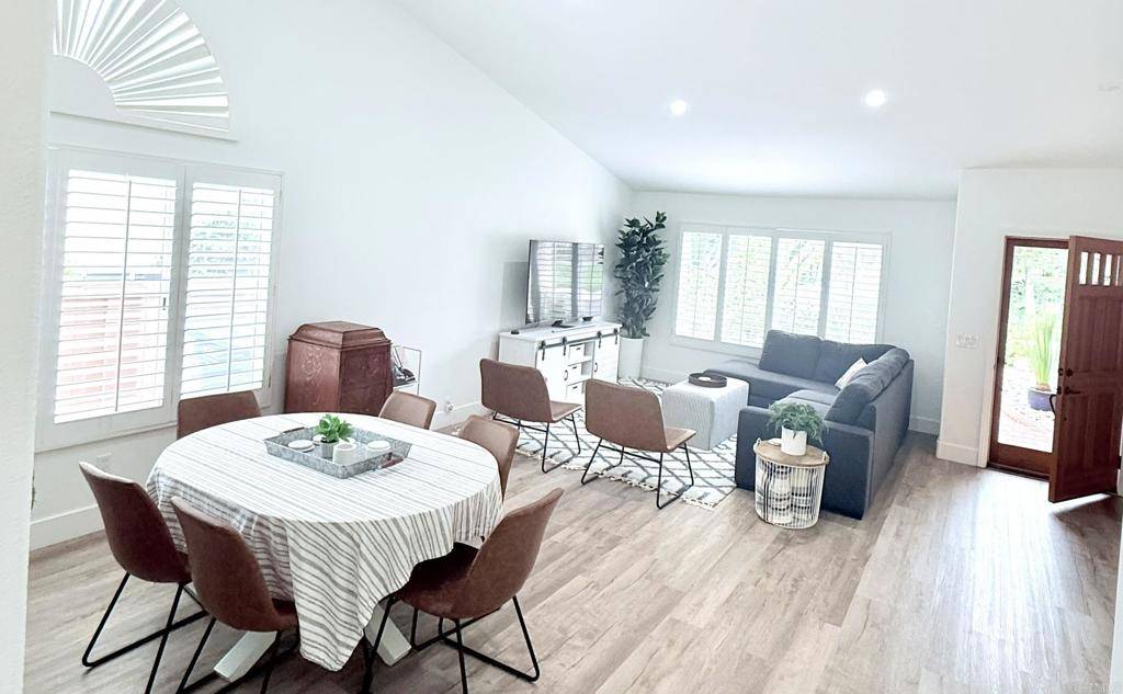 Vista, CA 92081,1642 Marbella DR