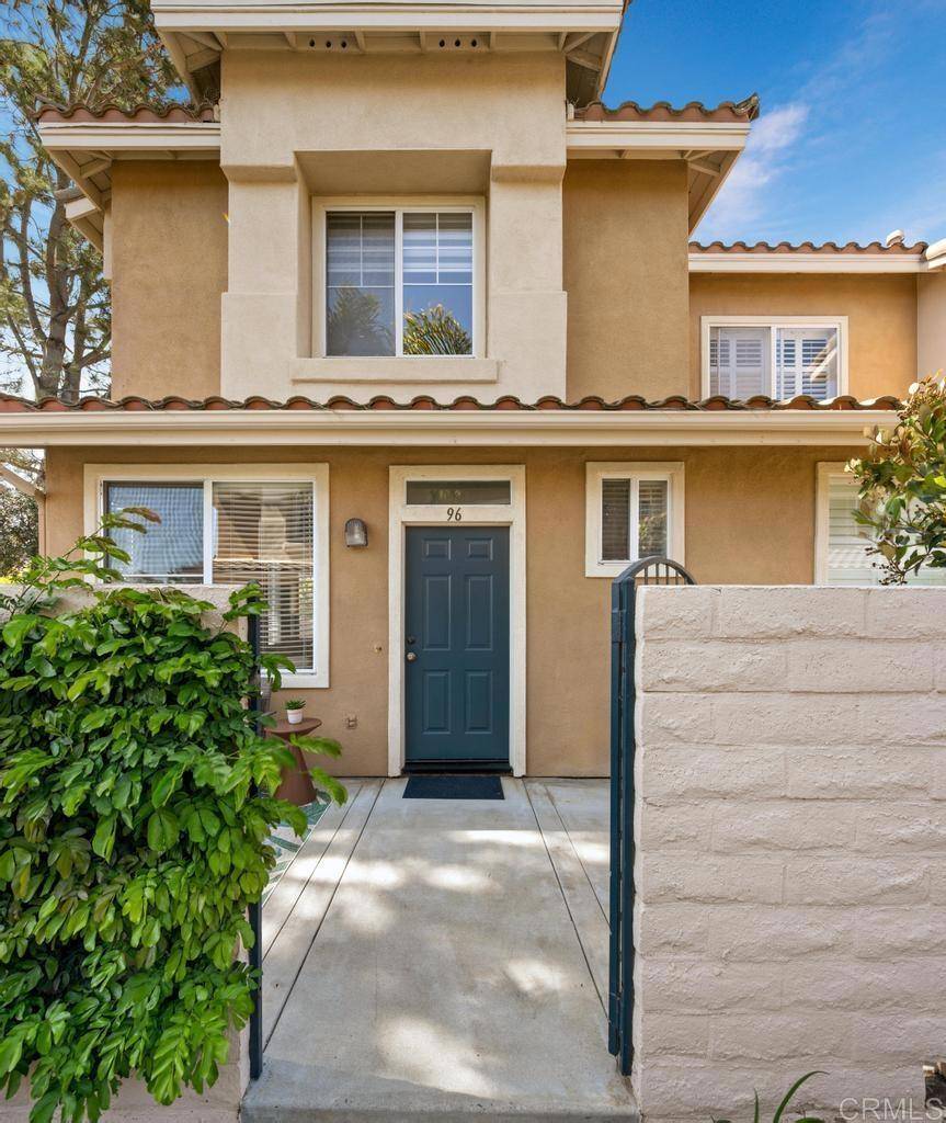 San Diego, CA 92130,4104 Via Candidiz #96