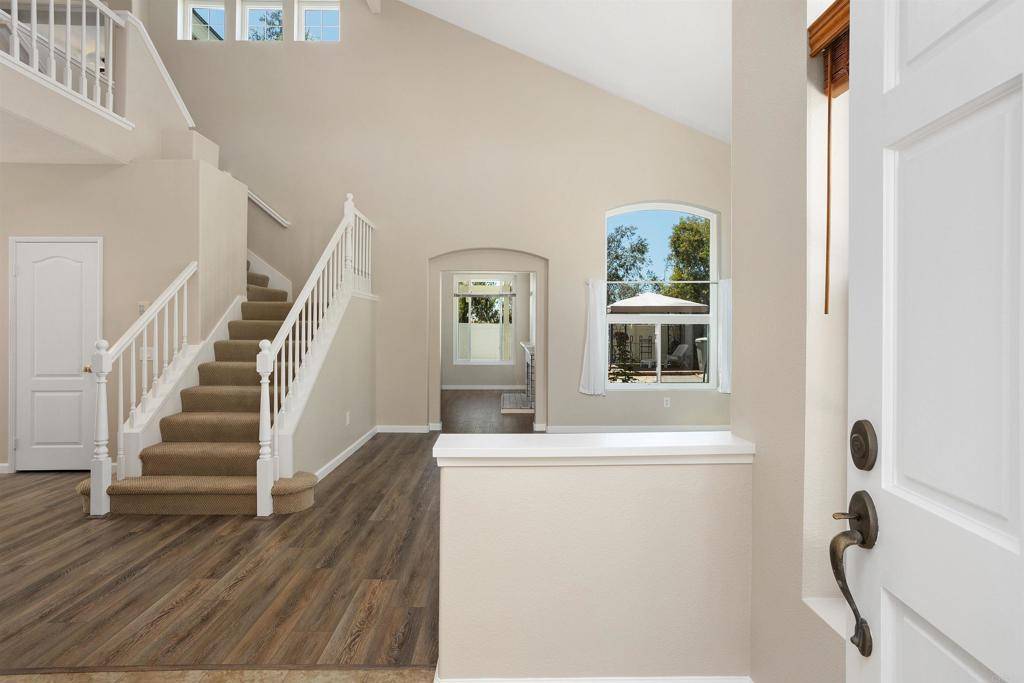 Oceanside, CA 92057,943 Masters DR