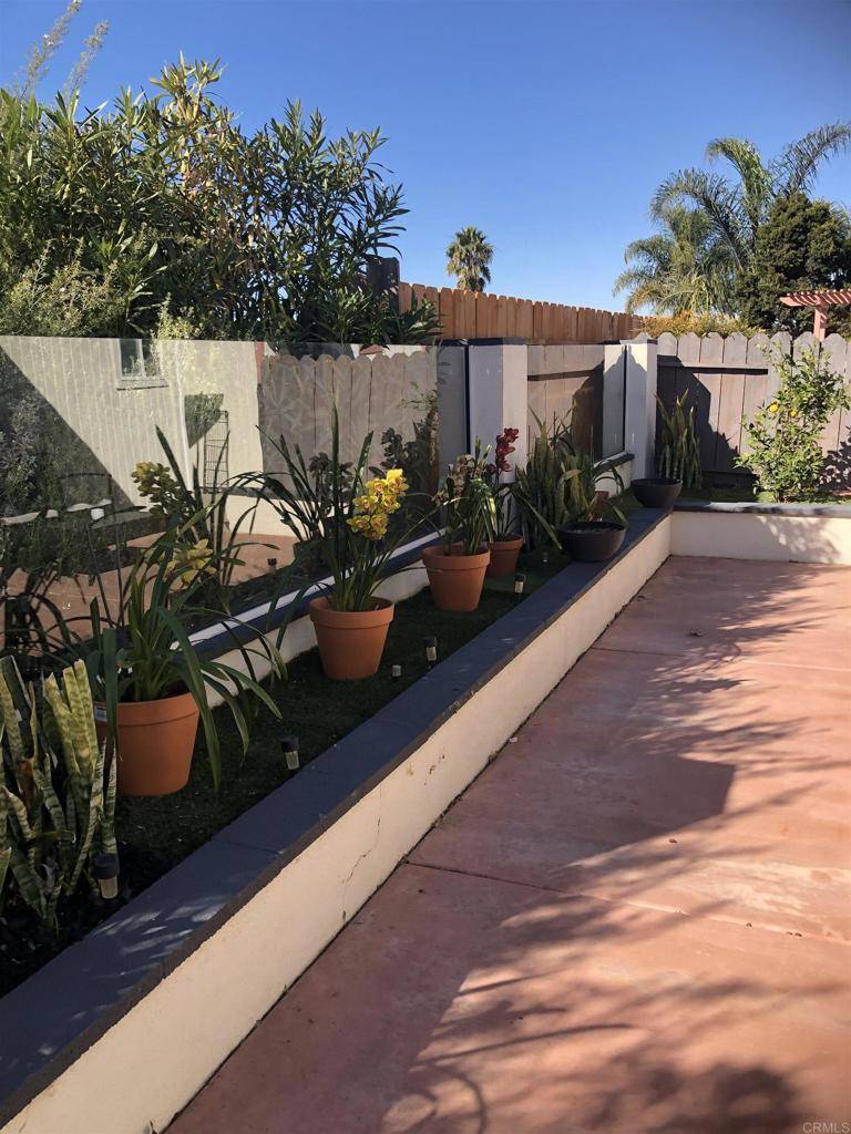 Oceanside, CA 92056,3732 Mira Pacific DR