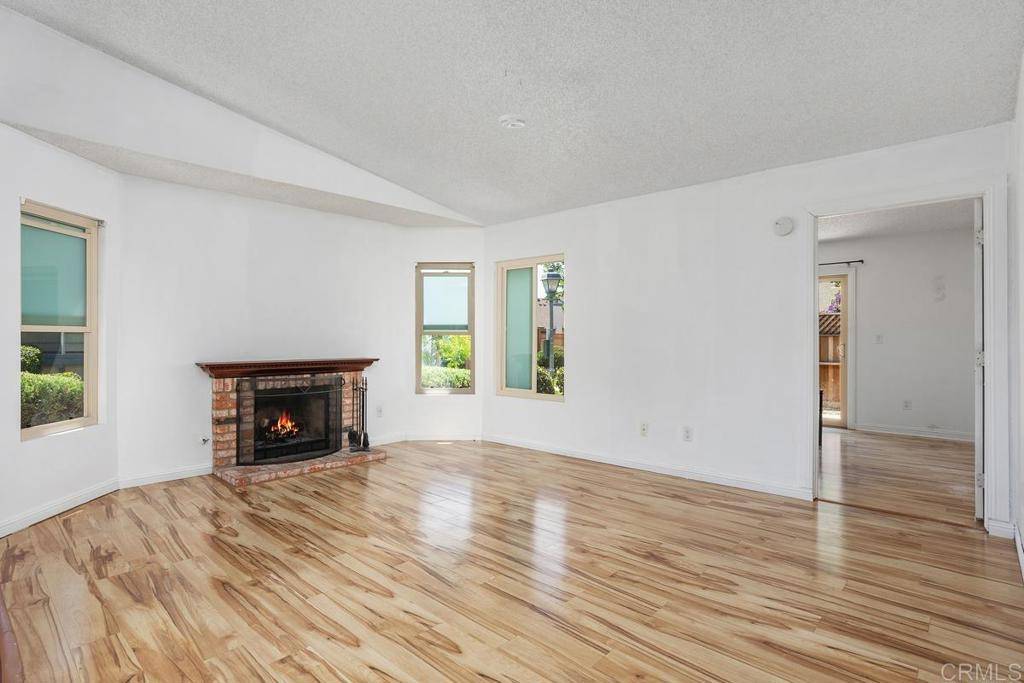 Escondido, CA 92027,2402 Turnbridge Glen