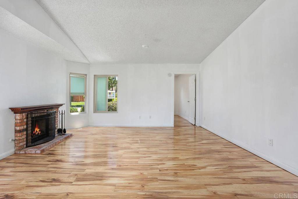 Escondido, CA 92027,2402 Turnbridge Glen