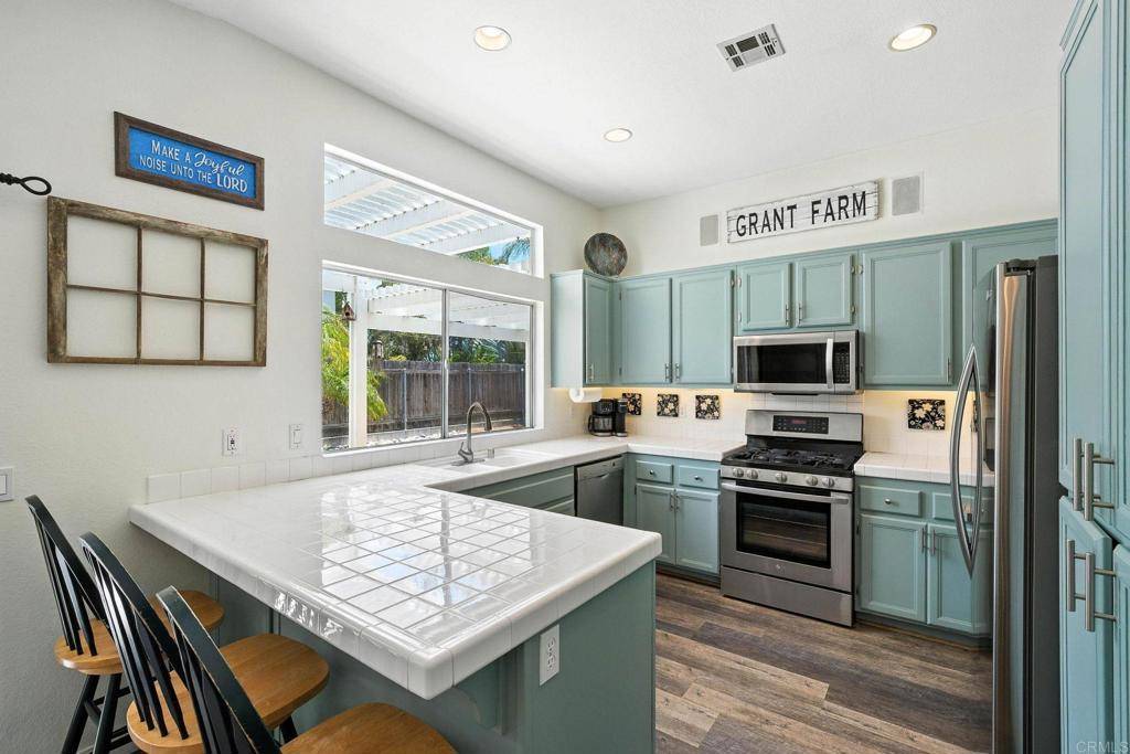 San Marcos, CA 92078,3529 La Mirada DR