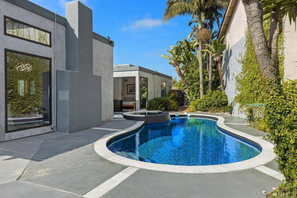 La Jolla, CA 92037,6544 Caminito Northland
