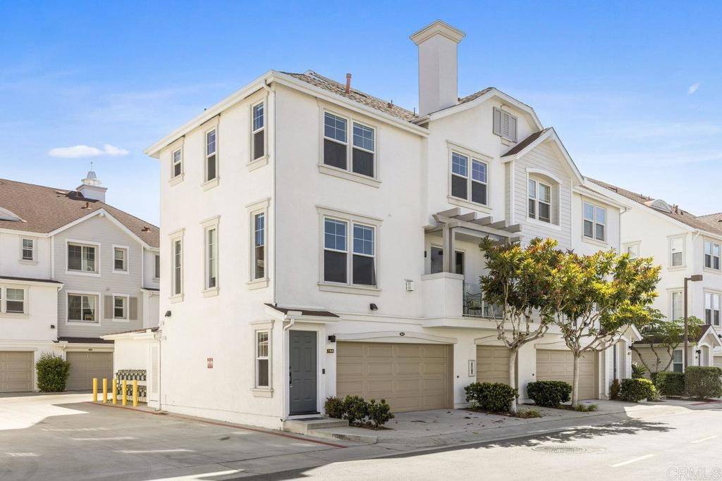 Oceanside, CA 92054,775 Harbor Cliff WAY #164