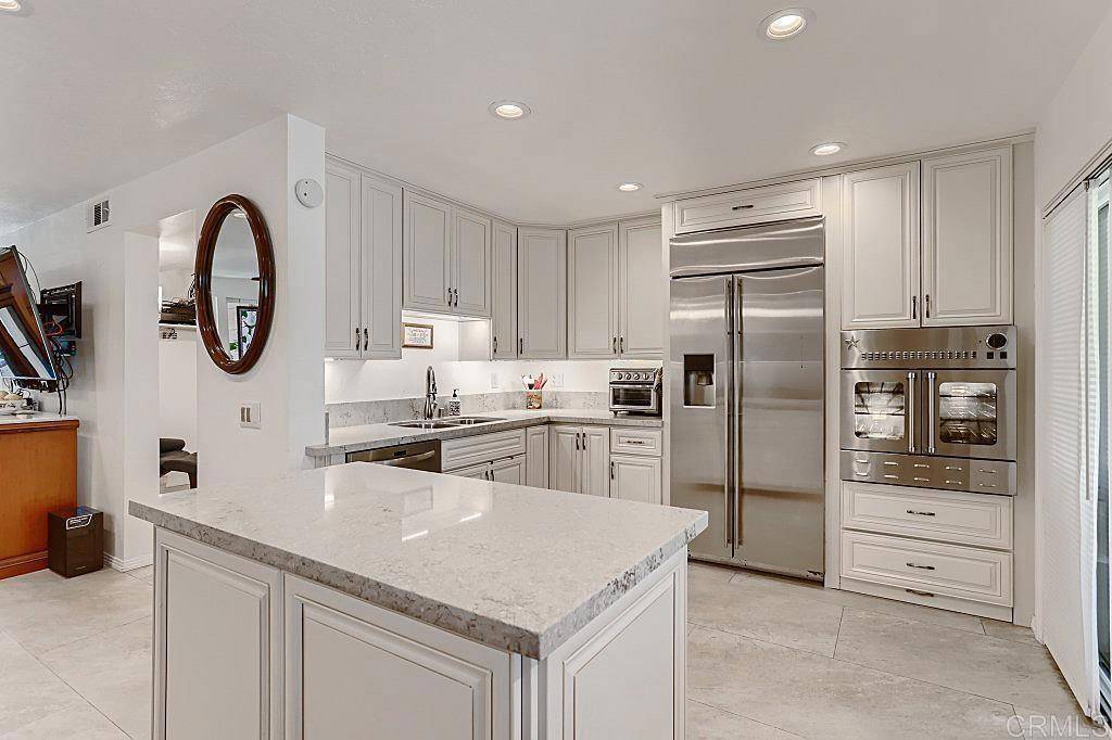Carlsbad, CA 92008,4014 Aguila ST #F