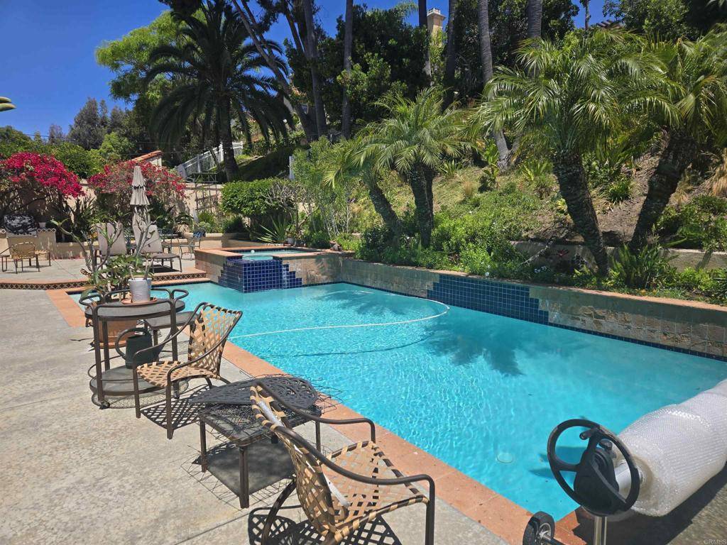 San Diego, CA 92130,4970 Beauchamp CT