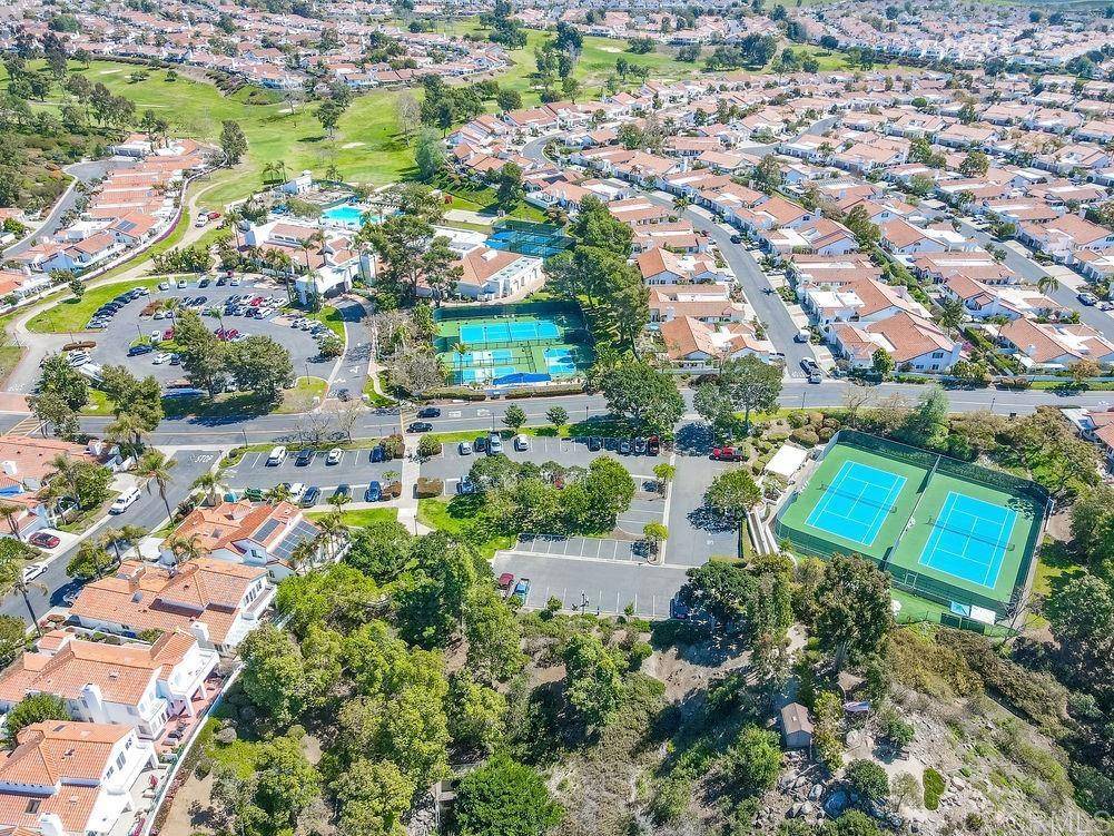 Oceanside, CA 92056,4052 Aeolia Way