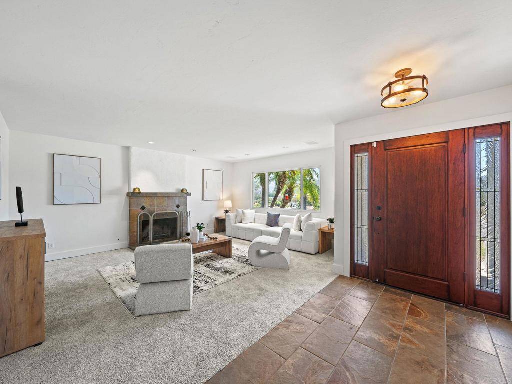 Lakeside, CA 92040,12514 Ridgeton DR
