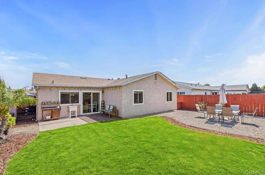 San Diego, CA 92126,8876 Westmore Rd