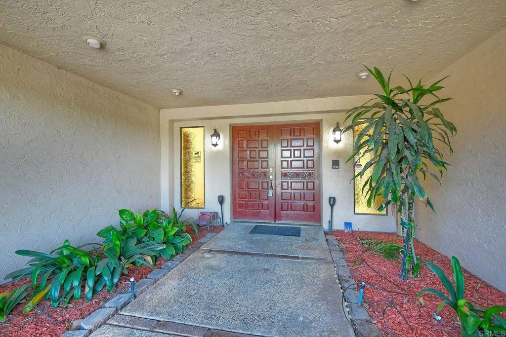 Escondido, CA 92027,1724 Idaho