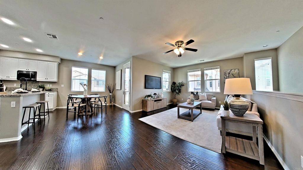 San Marcos, CA 92069,260 Candera Ln