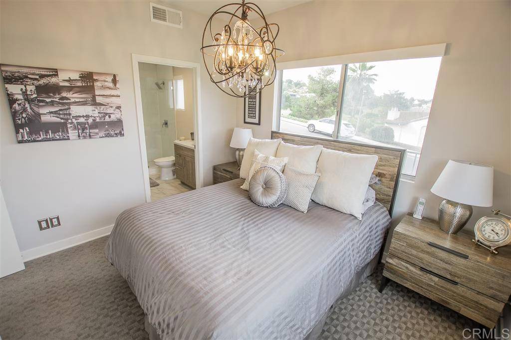 Carlsbad, CA 92009,7570 Gibraltar ST #101