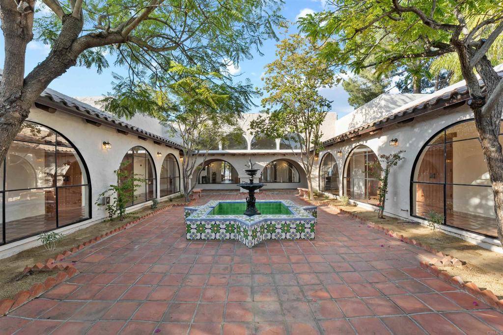Escondido, CA 92026,28690 Mountain Lilac RD