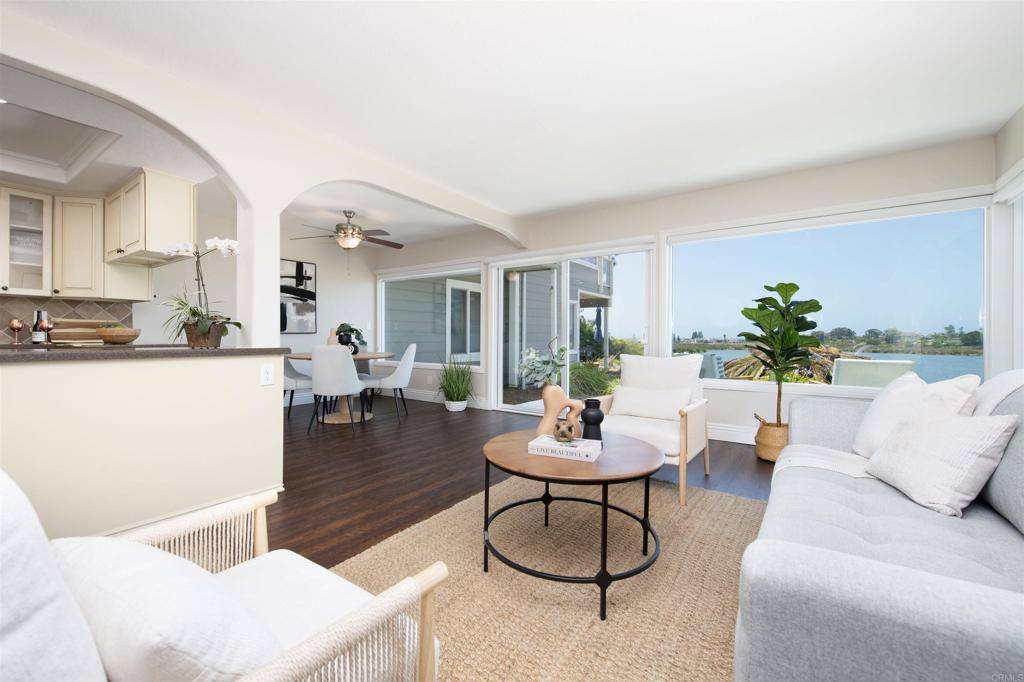 Carlsbad, CA 92008,2535 Jefferson ST #10