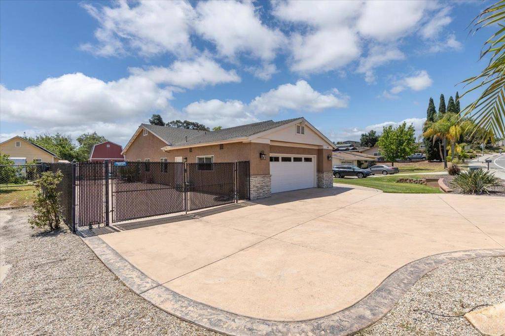 San Marcos, CA 92069,655 Bennett AVE