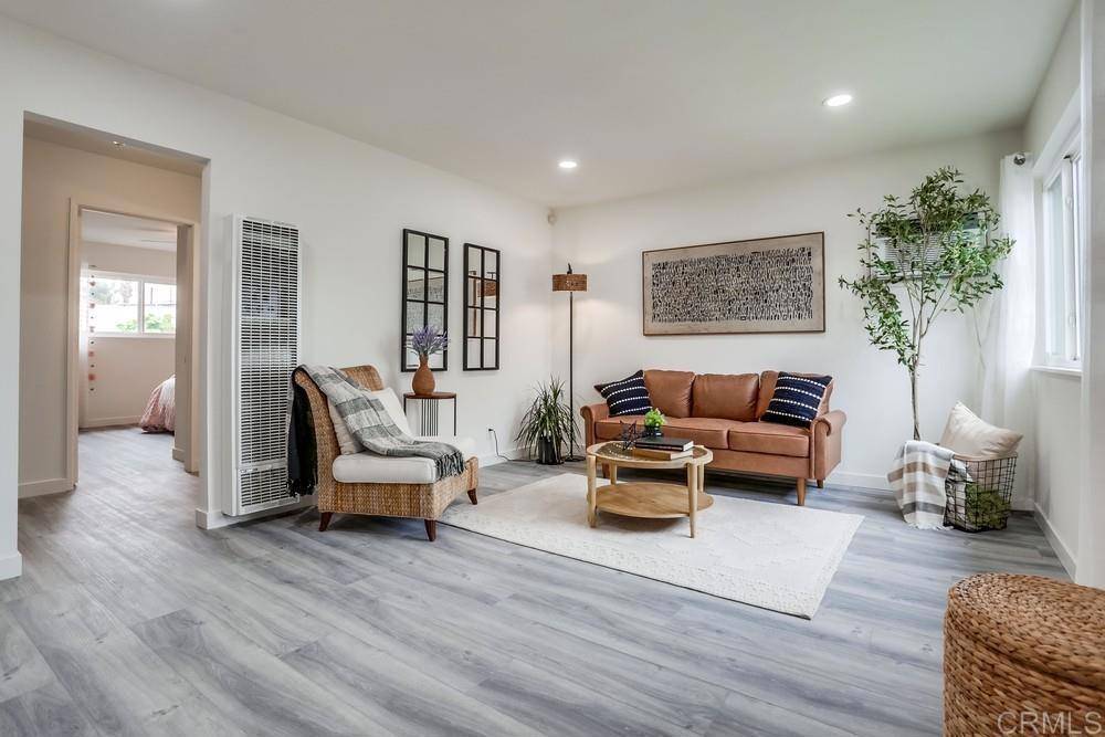 Vista, CA 92084,871 Arcadia AVE