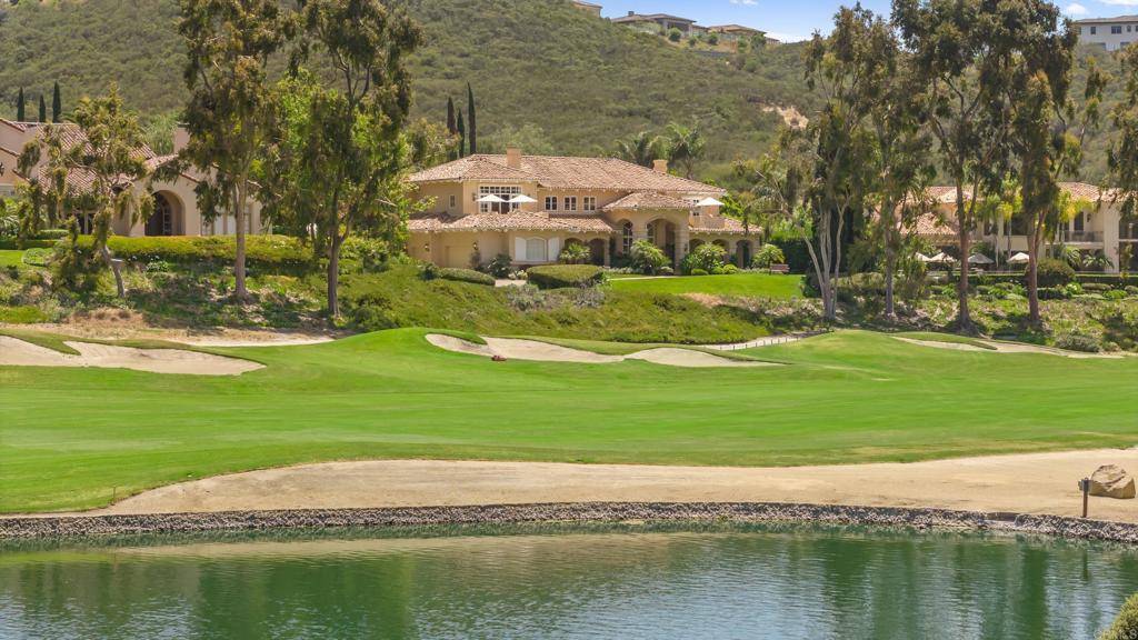 Rancho Santa Fe, CA 92067,6369 Clubhouse Drive