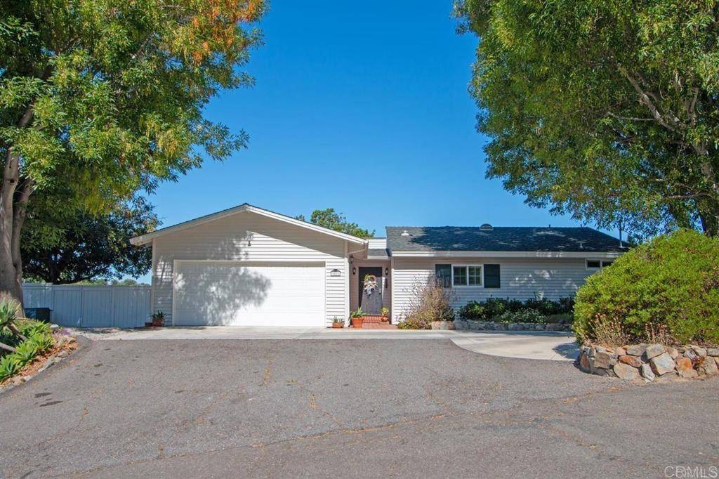 Fallbrook, CA 92028,3018 Red Mountain Heights RD